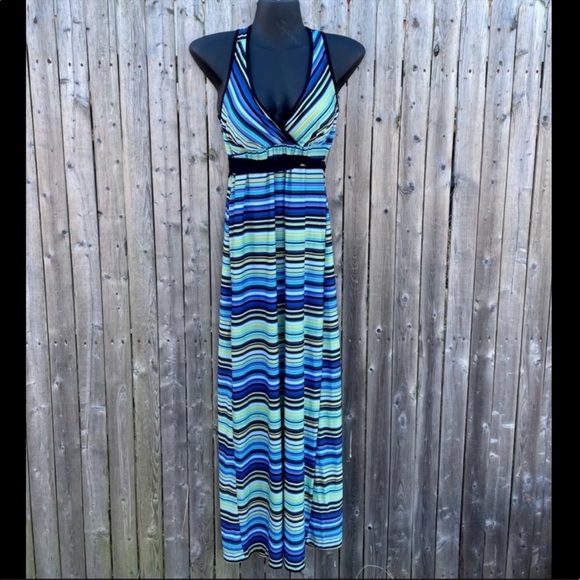 ALL DRESSES MARKED “👗” below are on a major sale! - Picture 5 of 11